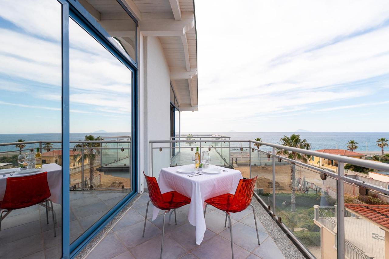 Terraces D'Orlando - Family Apartments With Sea View And Pool Capo dʼOrlando Екстериор снимка