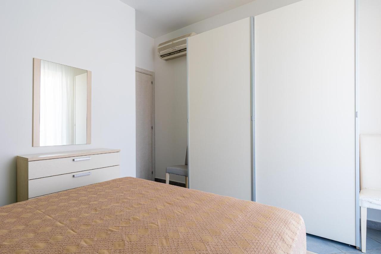 Terraces D'Orlando - Family Apartments With Sea View And Pool Capo dʼOrlando Екстериор снимка