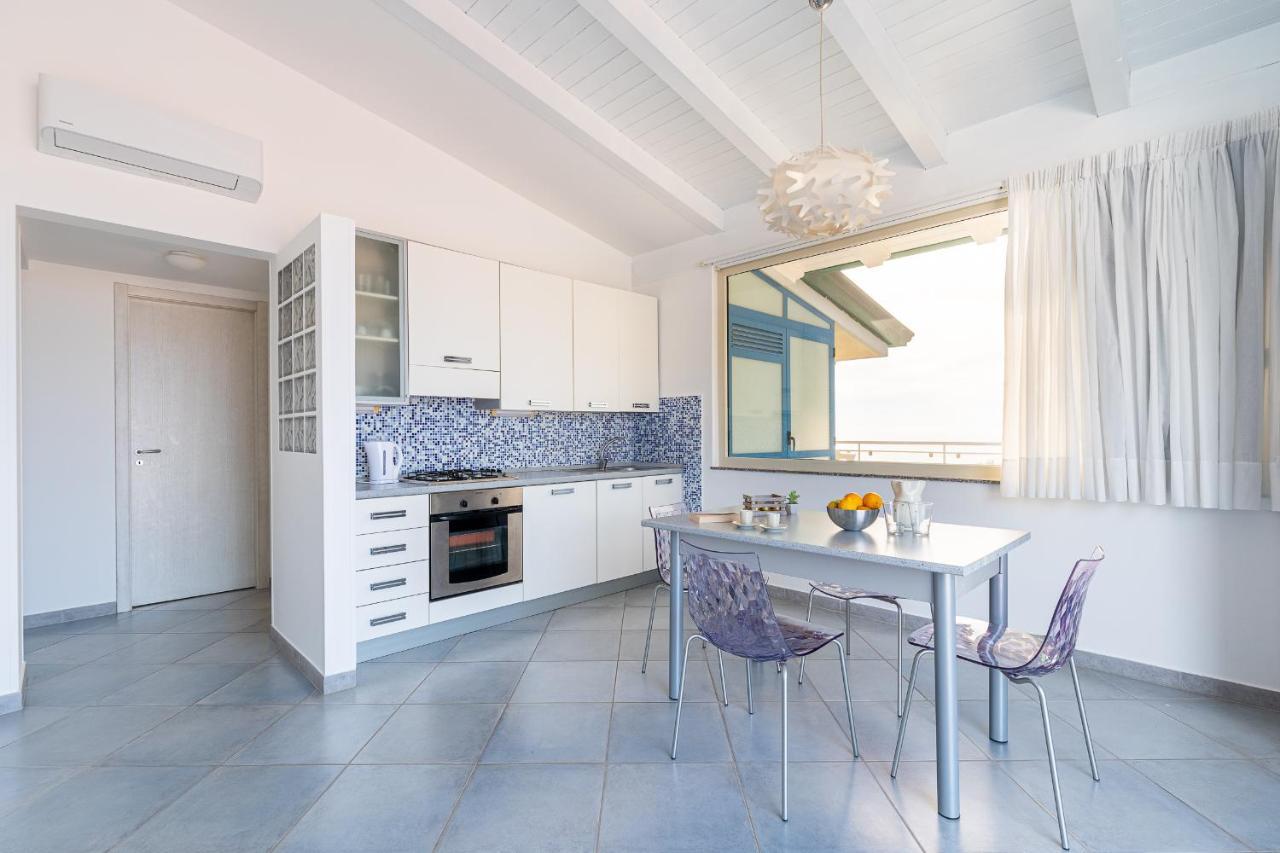 Terraces D'Orlando - Family Apartments With Sea View And Pool Capo dʼOrlando Екстериор снимка