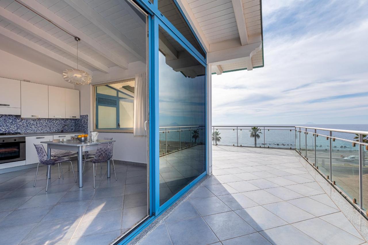Terraces D'Orlando - Family Apartments With Sea View And Pool Capo dʼOrlando Екстериор снимка