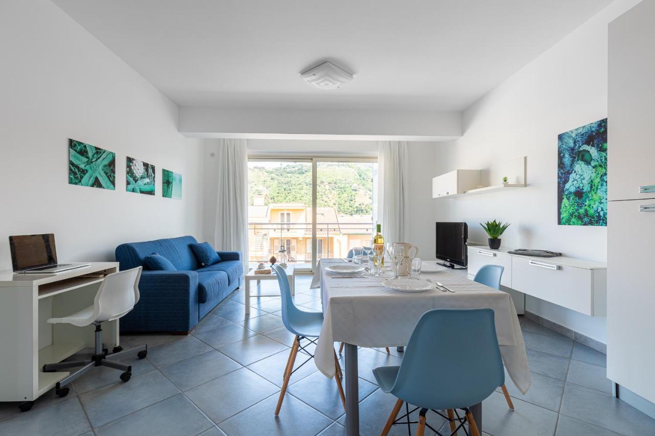 Terraces D'Orlando - Family Apartments With Sea View And Pool Capo dʼOrlando Екстериор снимка