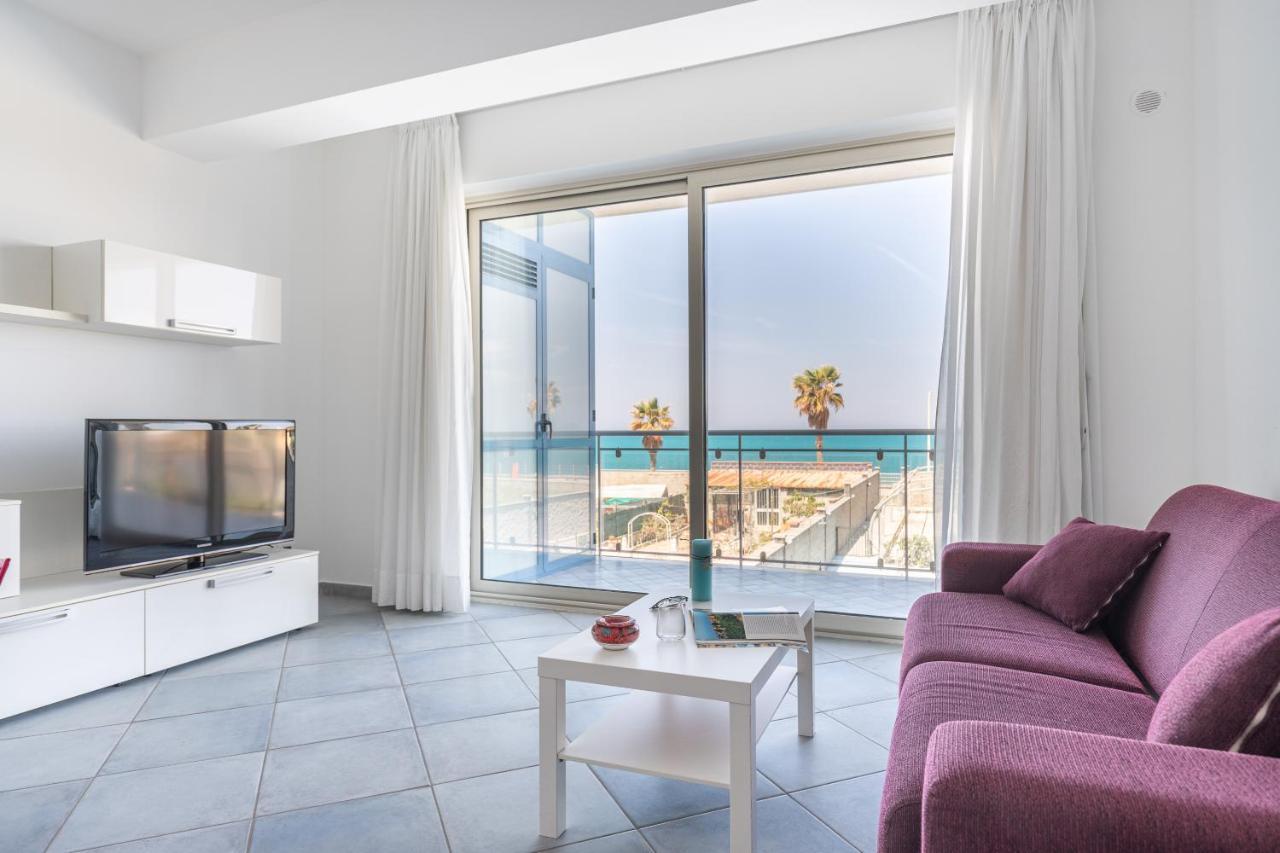 Terraces D'Orlando - Family Apartments With Sea View And Pool Capo dʼOrlando Екстериор снимка