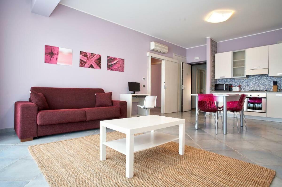 Terraces D'Orlando - Family Apartments With Sea View And Pool Capo dʼOrlando Екстериор снимка